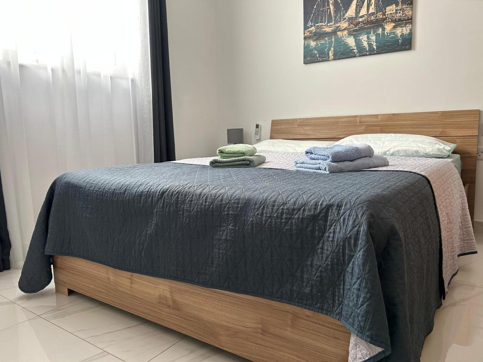 Exceptional 3-Bedroom Apartment, Sliema - Tigne Point! Екстериор снимка